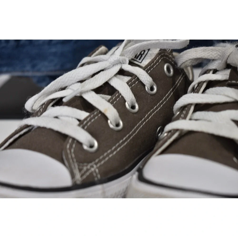 Converse All Star Chuck Taylor Low Top Grey Youth Sneakers Size 2 A09944C